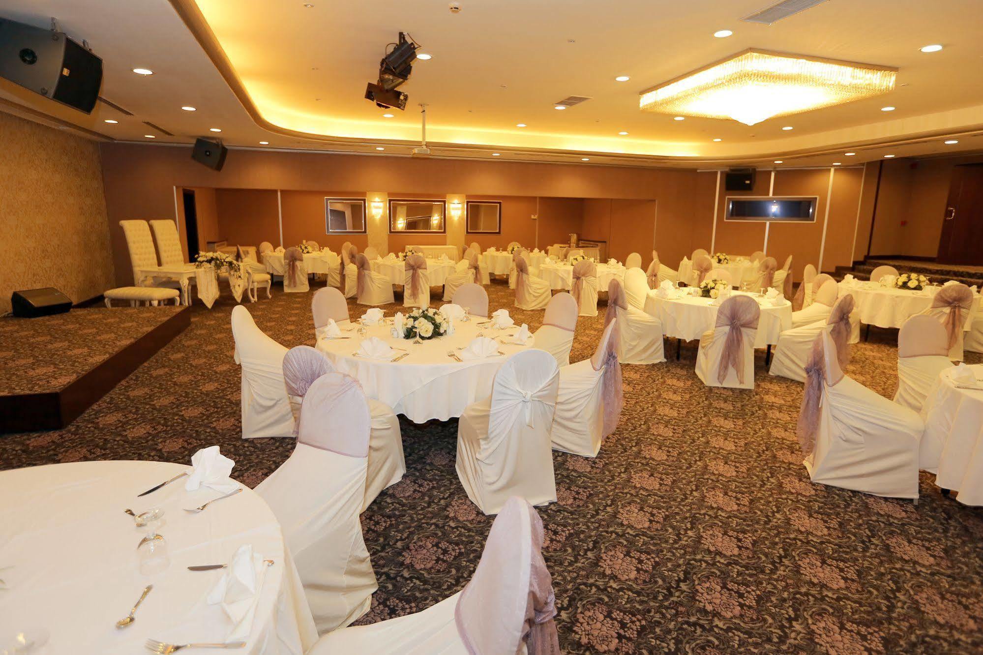 King Hotel Cankaya Ankara Exteriör bild